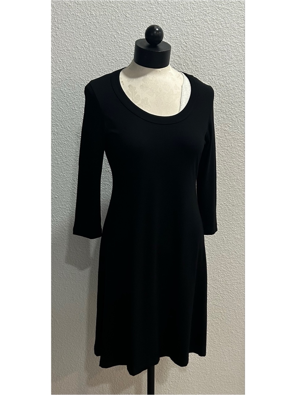 Karen Kane Women's Size Small Petite Long Sleeve Black Knee Length Dress A-Line